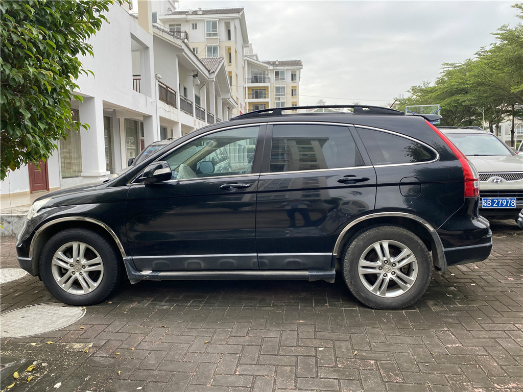 琼b62626思威牌dhw6454b(cr-v2.4)越野车转让公告