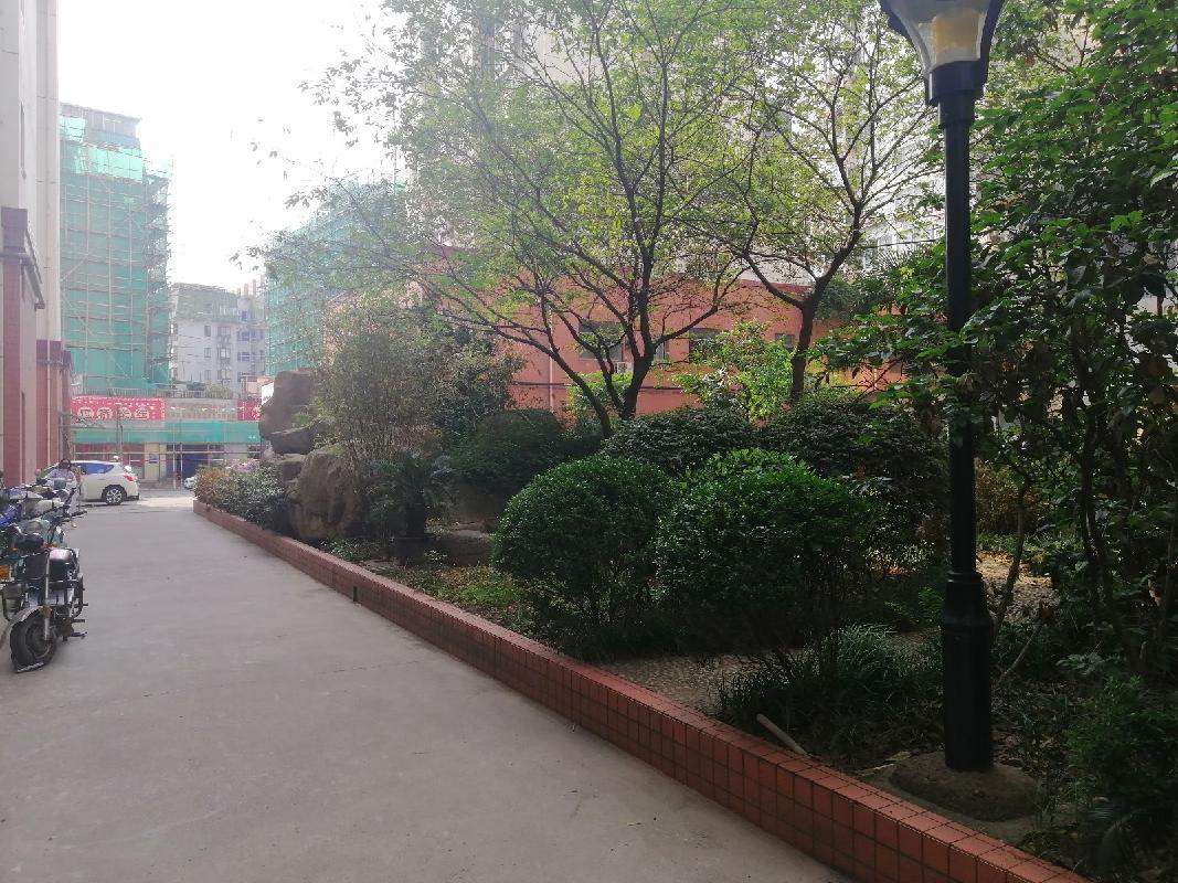 江苏省常州市国泰名筑和平苑1-乙-301房产转让公告