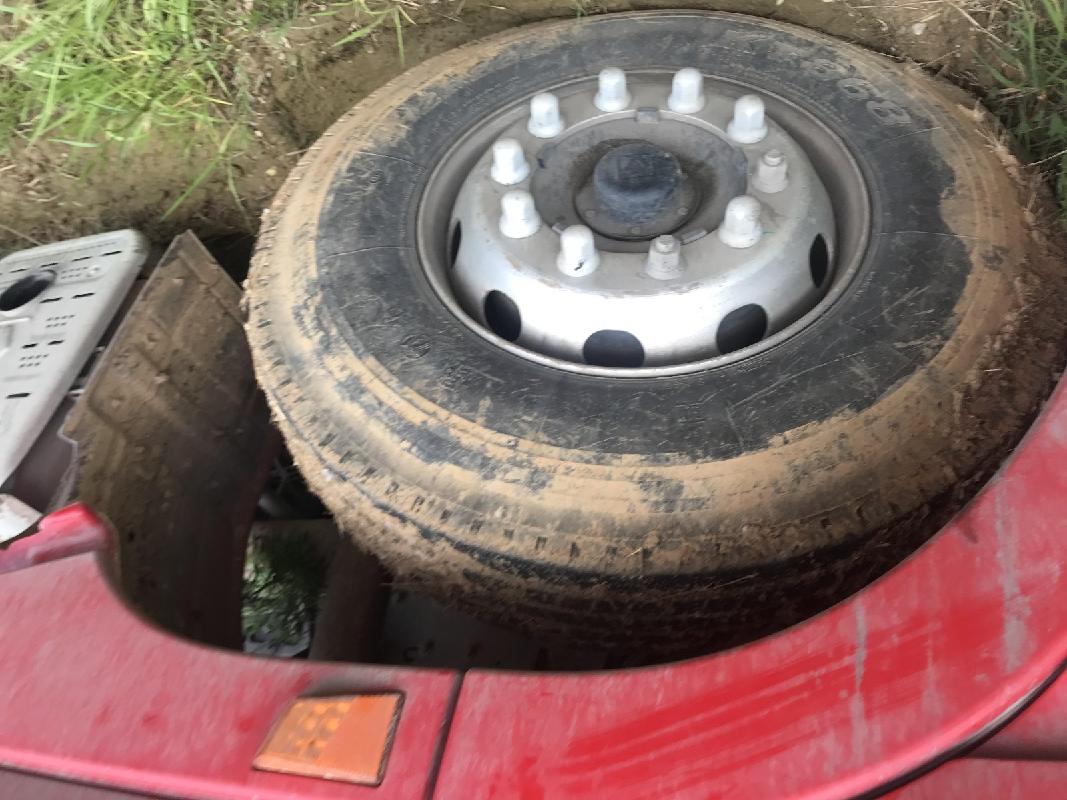 徐工漢風G7 460马力 6X4牵引车(NXG4250D5WC/XHS9400CCYE)一辆转让公告