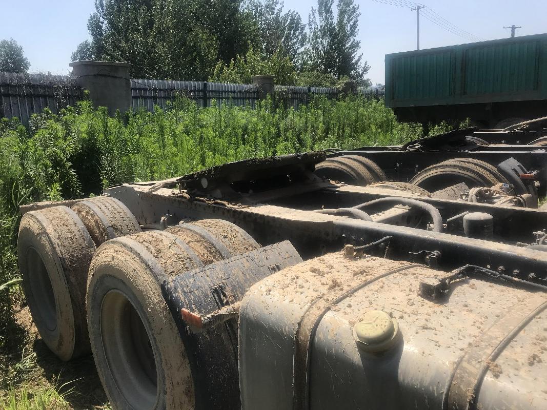 徐工漢風G7 430马力 6X4牵引车(NXG4250D5WC)一辆转让公告