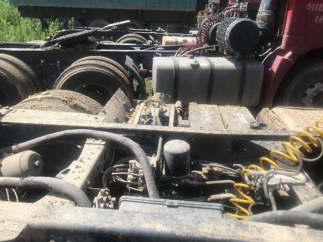 徐工漢風G7 430马力 6X4牵引车(NXG4250D5WC)一辆转让公告