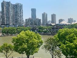 吾悦国际旁西河沿51号独栋房产招租公告