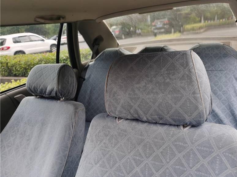 (苏DF663N)1.8L桑塔纳牌小型轿车转让公告