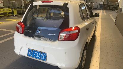 （苏DZ332C)14年启辰R30小型轿车转让公告