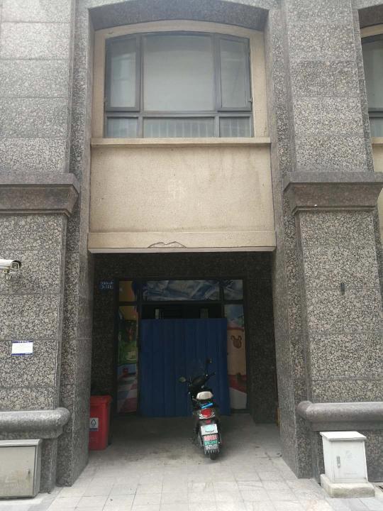 常州市天鹅湖花园9-108号商铺转让公告