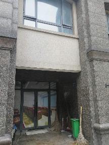 常州市天鹅湖花园9-110号商铺转让公告