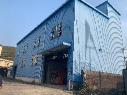 湖南有色金沙萤石有限公司位于桂阳县黄沙坪街道工人1村的房屋建筑物、构筑物及其他辅助设施、设备等资产整体转让