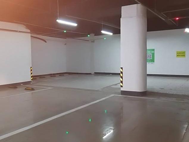 长沙市芙蓉区芙蓉中路269号华联大厦（又名华菱大厦）-1-5层商业用房及103商业房产
