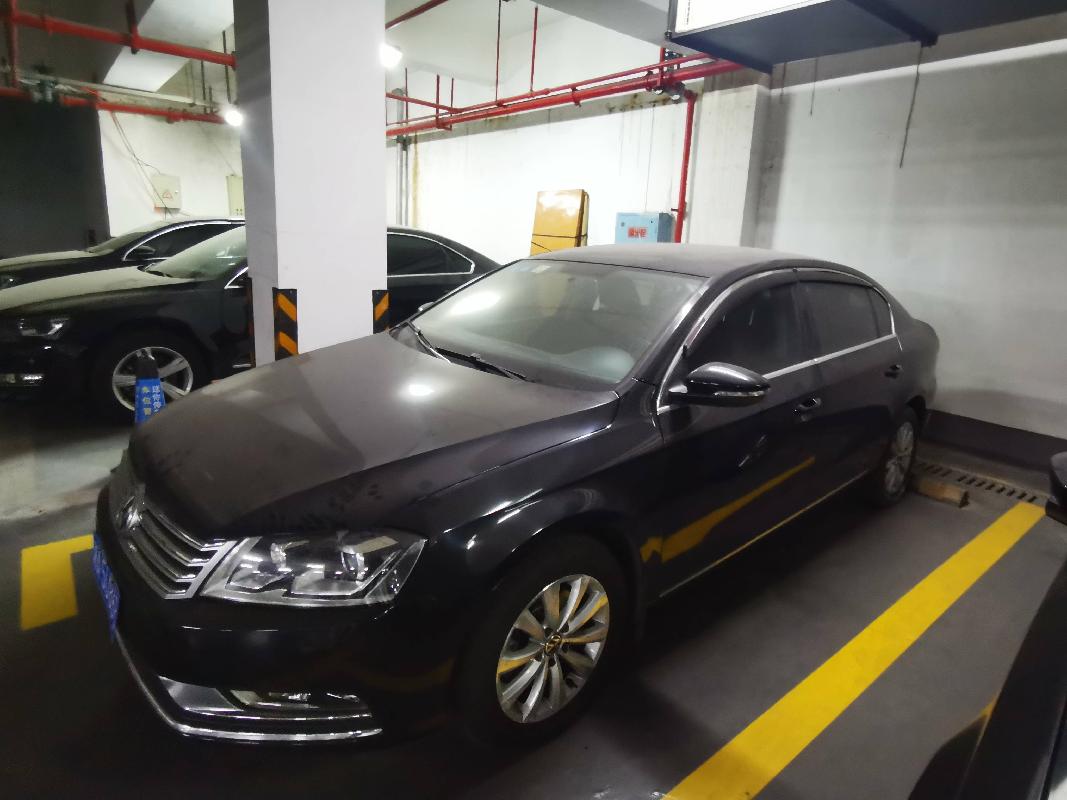 （湘A5U86B）大众牌FV7187FBDBG小型轿车