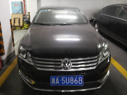 （湘A5U86B）大众牌FV7187FBDBG小型轿车