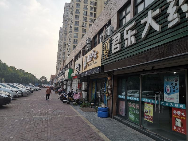 桂花园19幢4号商铺房产出租公告
