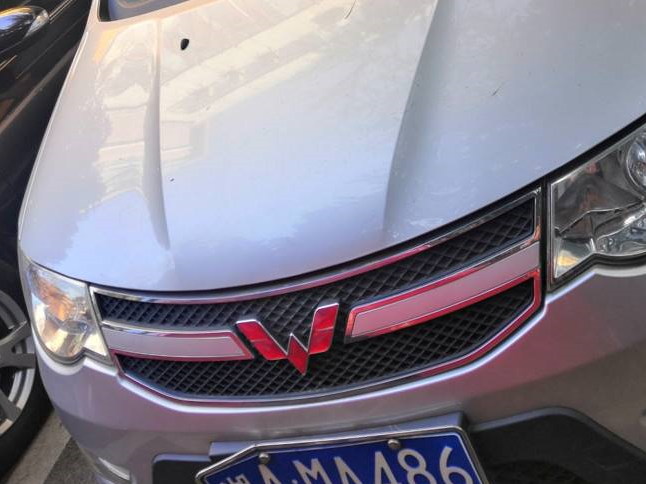 湘ama486五菱牌lzw6441jf小型普通客车