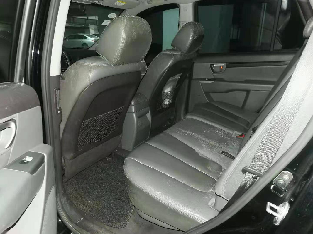 湘LGJ135胜达2359CC轻型客车KMHSH小型普通客车