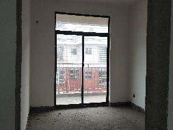 郴州市下湄桥通用巷2号芳园小区11套住房所有权及配套杂房使用权转让