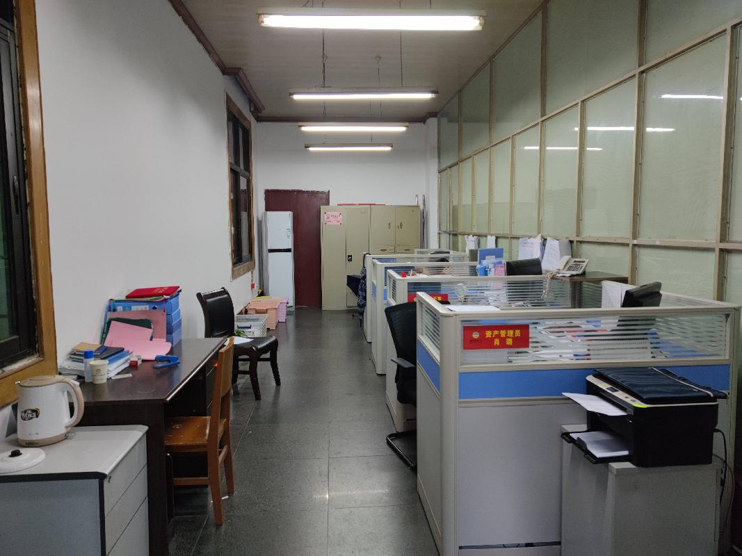 郴州市国庆南路45号市电力有限责任公司院内两栋办公用房整体出租