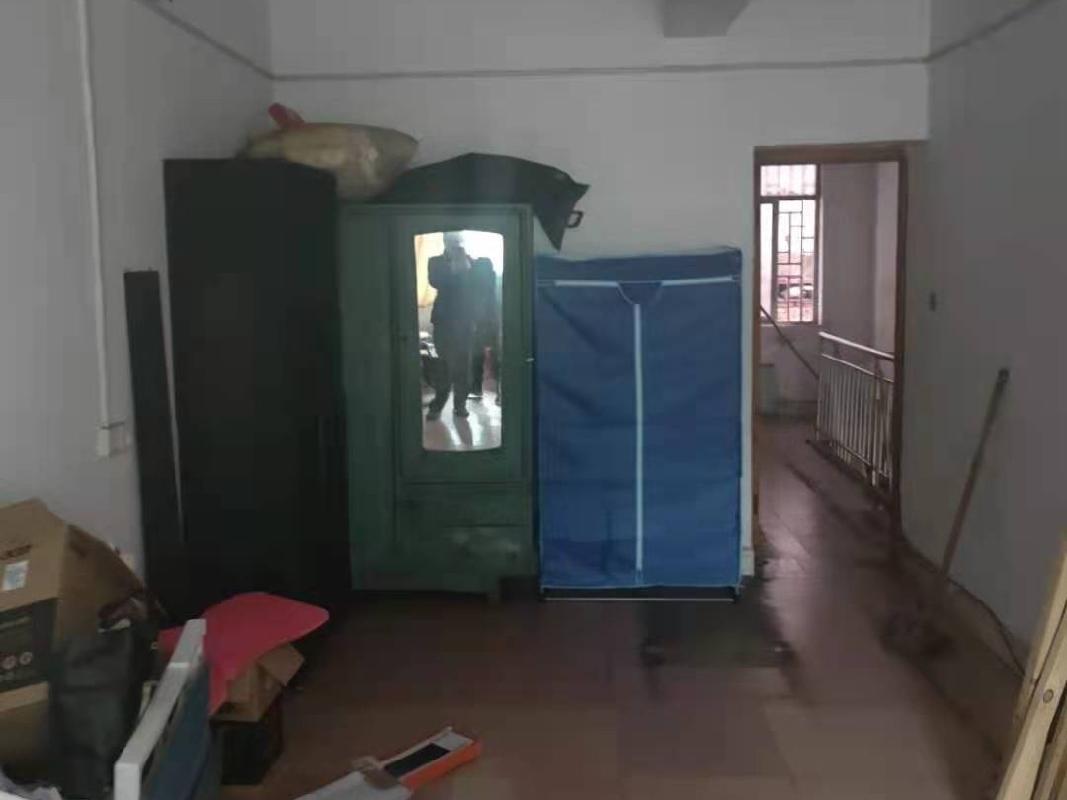 资兴市阳安西路与文锋路交口处107号商住用房转让