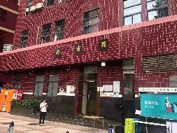 罗小卉转让位于深圳市彩田路红荔路交汇处中银花园南商阁22A房产