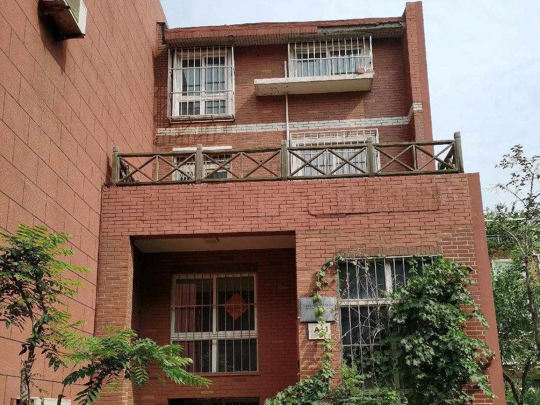 新疆生产建设兵团国有资产经营有限责任公司转让位于天津市开发区捷达路5号新时代花园A区1门房产