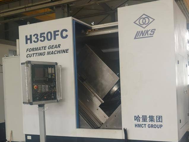 一台H350FC数控螺旋锥齿轮铣齿机