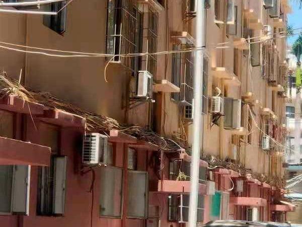 海口市杭州大厦4套房产、3个车库及龙昆北路1栋别墅分别挂牌转让