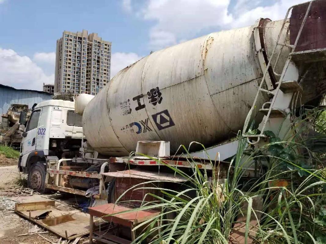 标的9：搅拌车等一批闲置工程车辆转让公告