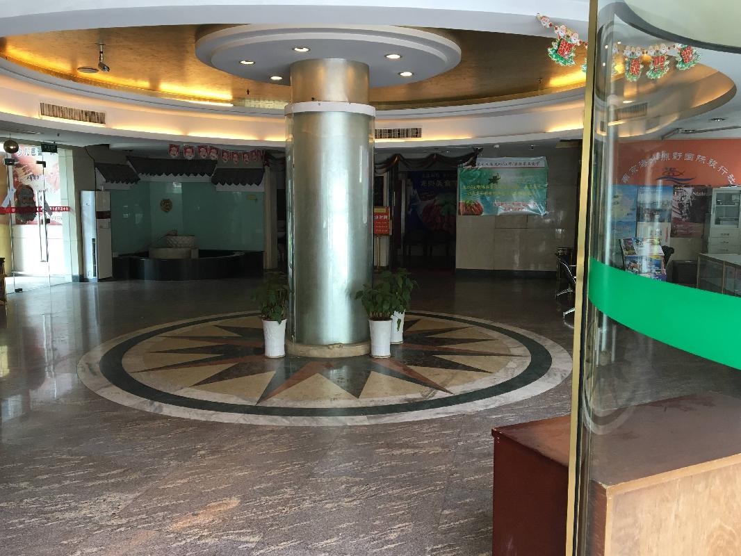 江苏省农业农村厅机关服务中心南京市鼓楼区龙江小区月光广场8号综合楼公开招租交易公告