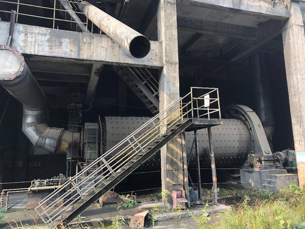 湖南祁东南方水泥有限公司1500吨水泥熟料生产线机器设备