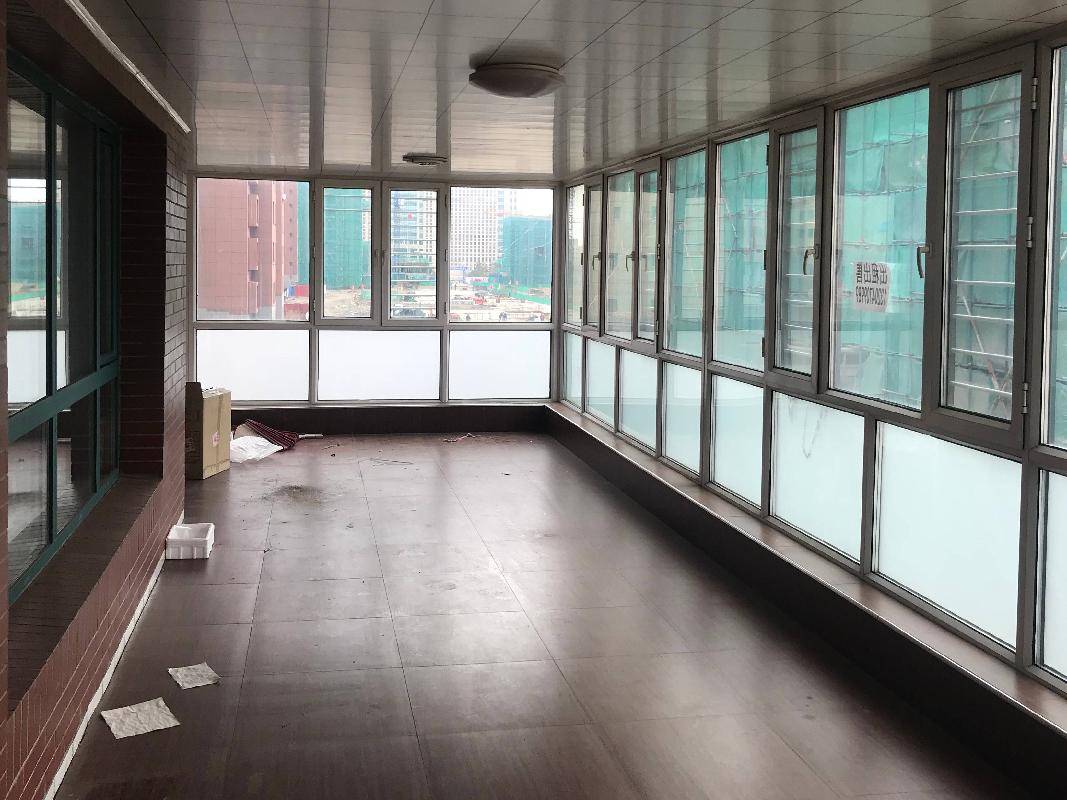 根河市农村信用合作联社持有的鄂温克新城区公安小区8号楼202号房产转让项目