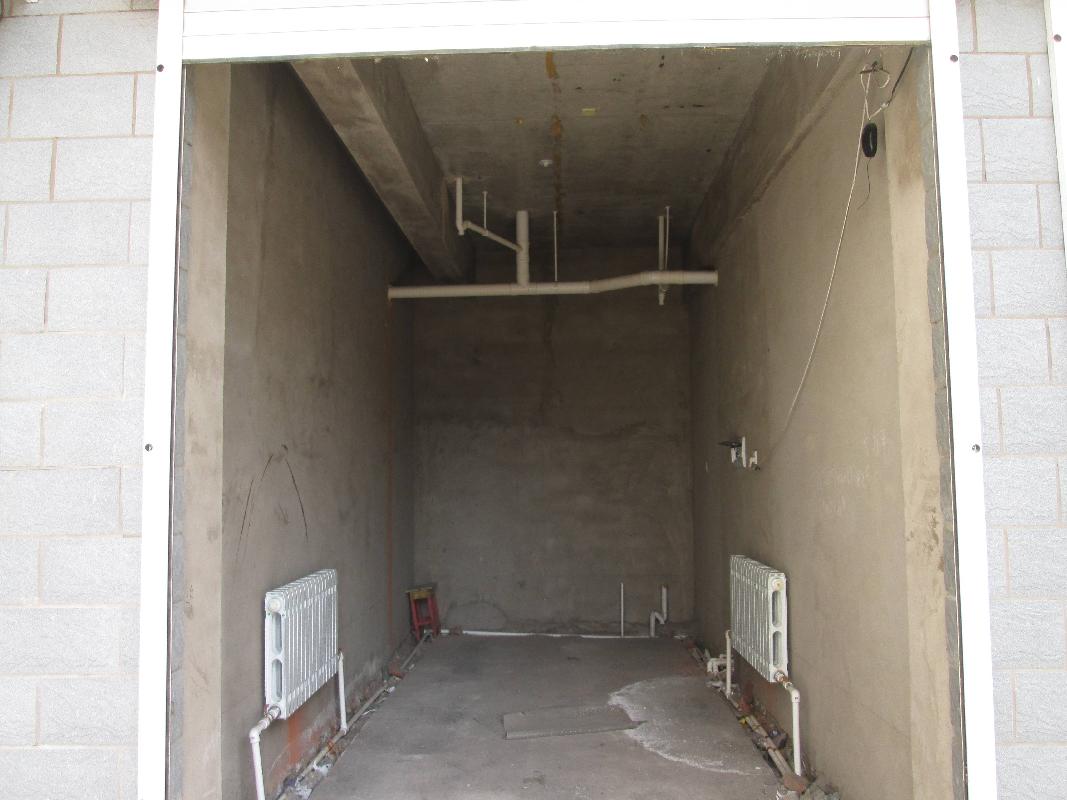 根河市农村信用合作联社持有的牙克石市学府名苑小区1号楼5号房产转让项目