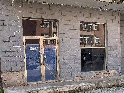 根河市农村信用合作联社持有的牙克石市颢诚嘉园小区2号楼8号房产转让项目