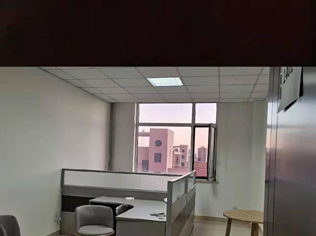 内蒙古再担保股份有限公司持有的呼和浩特市赛罕区鄂尔多斯东街金融住宅小区2号楼14层1401号部分办公用房（1401-6：42.78㎡ ）房产出租