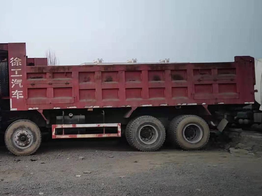标的四-5：自卸车等一批闲置工程车辆转让公告