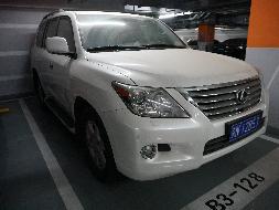 （京N12B57）雷克萨斯JTJHY00W小型越野客车5.7L（蒙商银行股份有限公司）