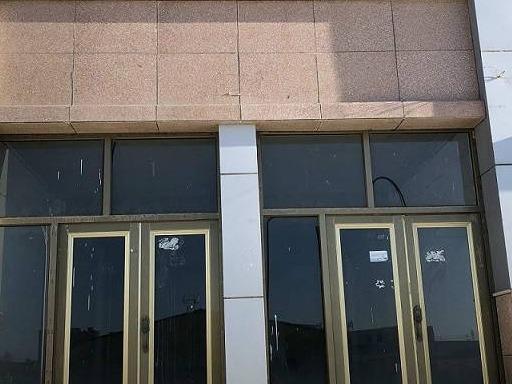 锡林浩特市唐舒格家苑住宅小区2#B-1-204号商铺转让