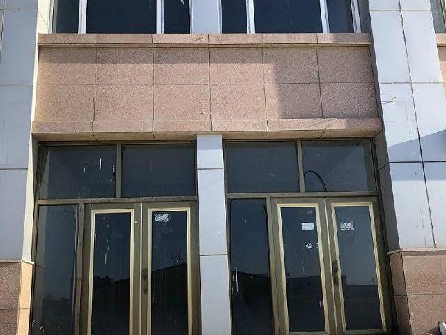 锡林浩特市唐舒格家苑住宅小区2#B-1-208号商铺转让交易公告