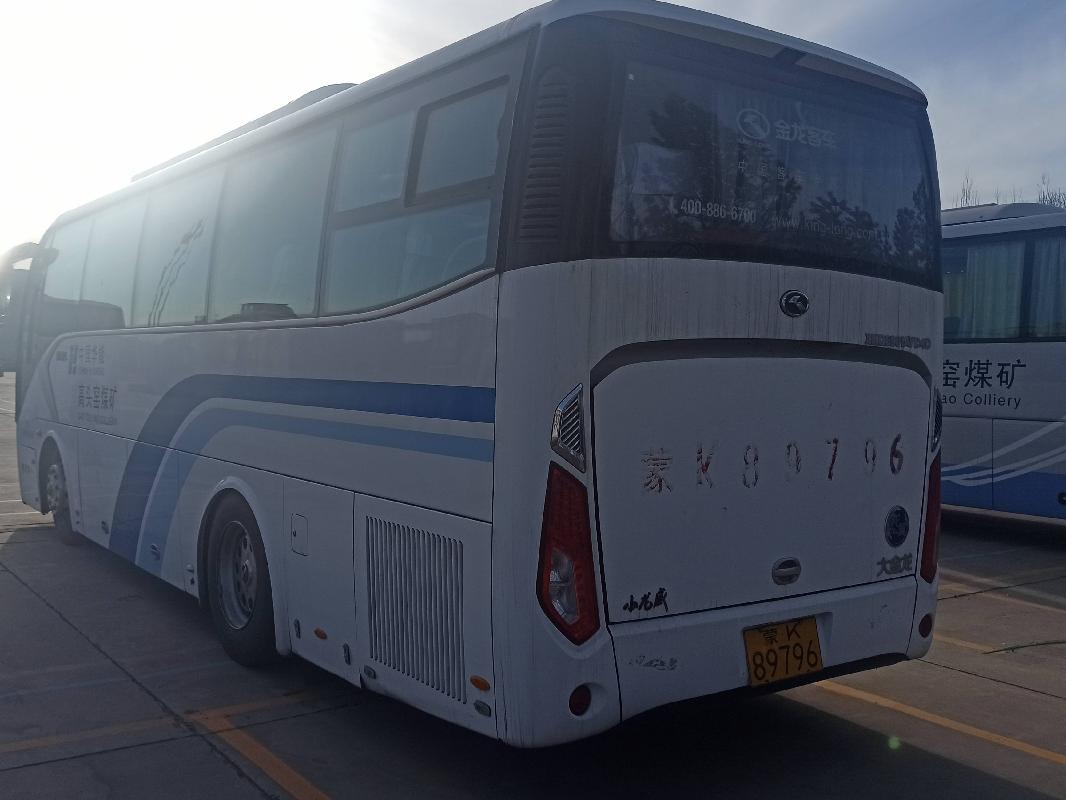 （蒙K89796）金龙牌XMQ6901AYD4D大型普通客车7.3（内蒙古北联电能源开发有限责任公司高头窑煤矿）