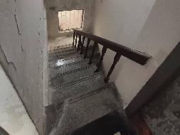新疆天山制药工业有限公司转让所属中山市石岐区湖滨中路东大街25号和27号房产