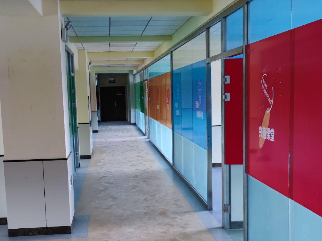 内蒙古再担保股份有限公司持有的呼和浩特市新城区新城南街75号综合楼5层办公用房公开出租