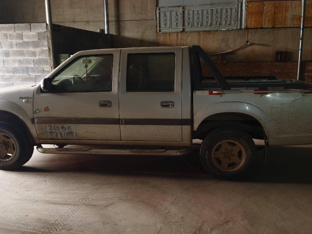 （蒙DM0555）江铃牌JX1021TS3轻型普通货车2.8T(内蒙古第十地矿）