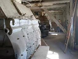 两条180型商砼生产线及其零散设备设施（搅拌站、防尘器）对外转让