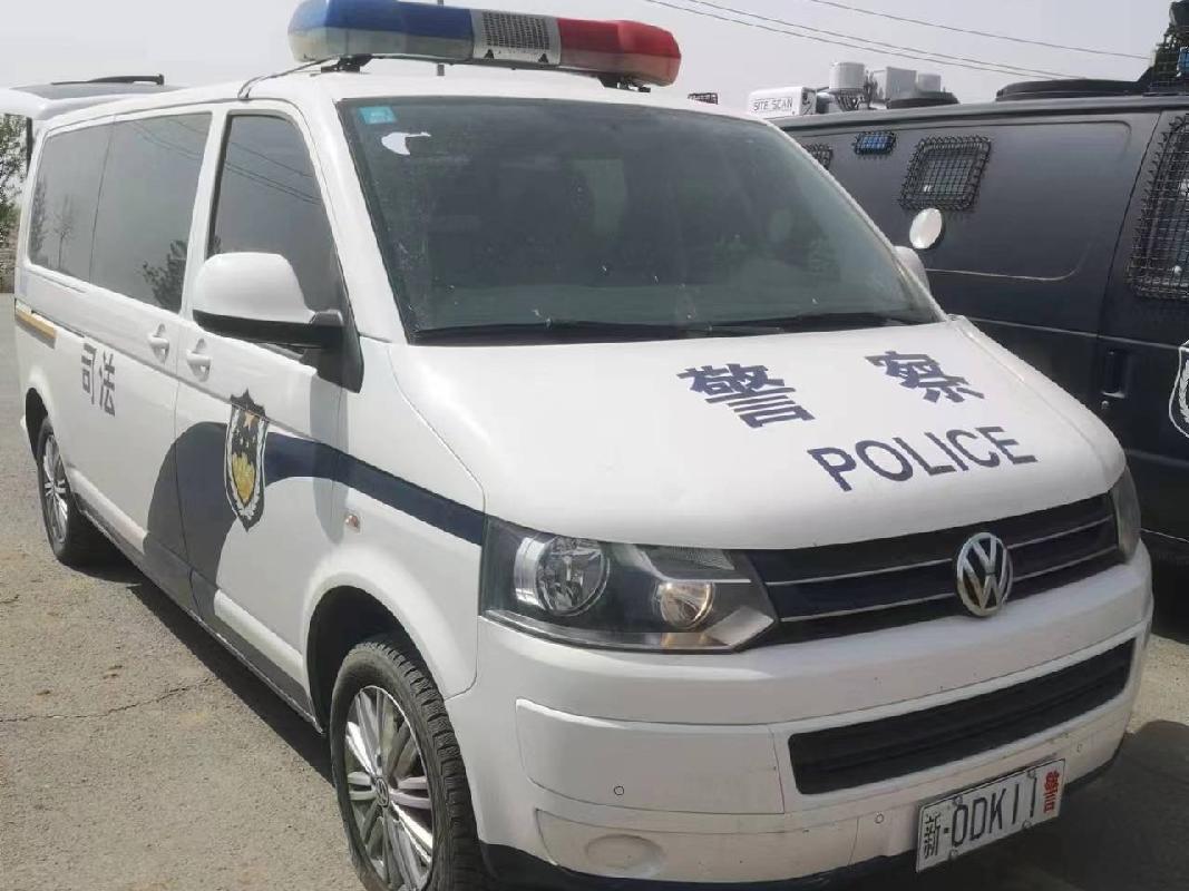 新疆生产建设兵团机关事务管理局转让一辆凯路威小型普通客车（新ODK11警）(国资监测编号GR2022XJ1000319)