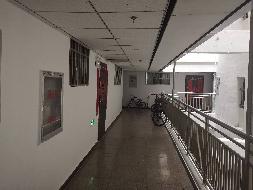 鄂尔多斯市东胜区郝家圪卜路24号白领公寓小区6号楼1单元1007室公开招租