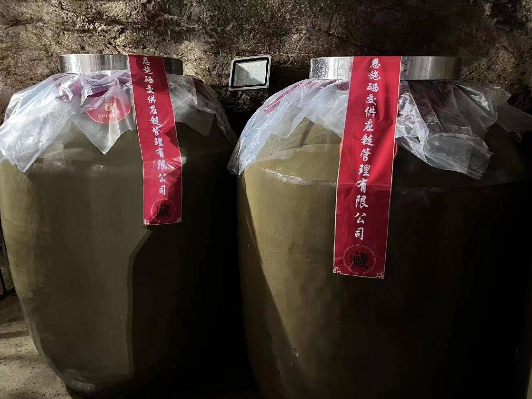 湖北恩施一批大岩洞洞藏清香型高粱酒（17吨）转让