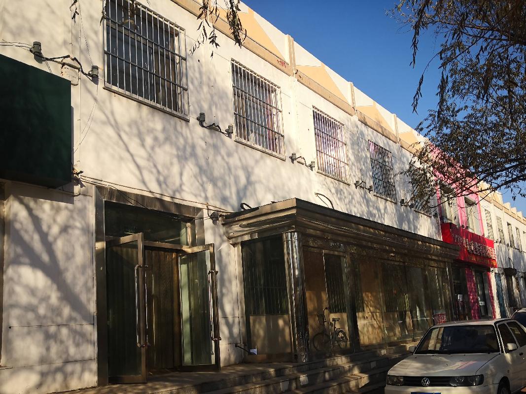 包头市九原区沙河镇健康路一号街坊商铺1-2层房产转让