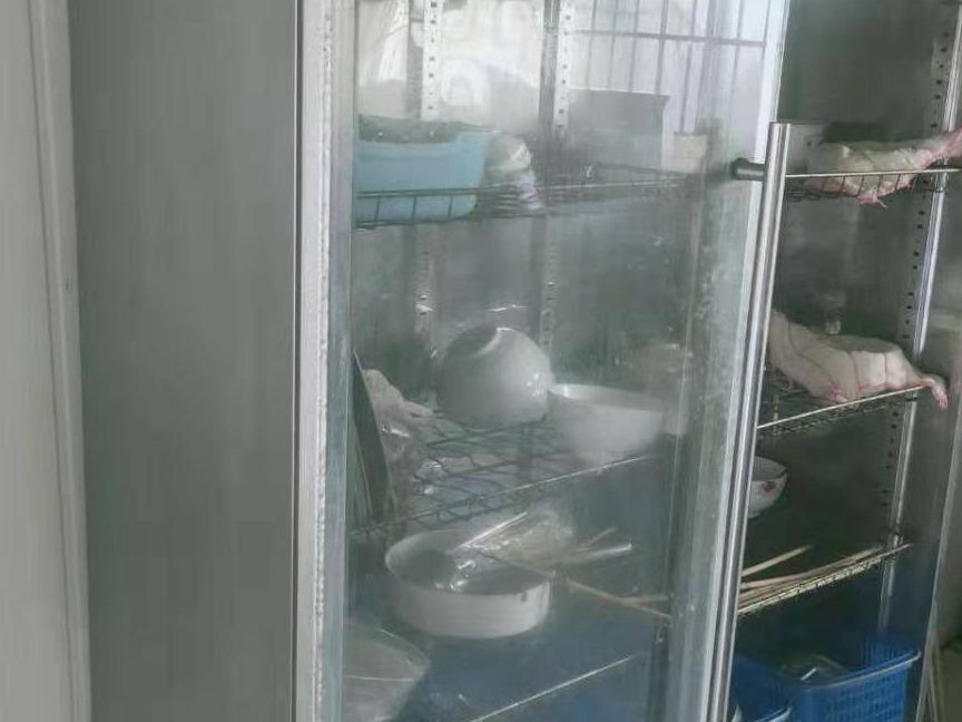 贵州黔桂拓达黔龙商砼有限公司所持一批机械设备、办公设备等资产