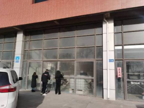 东胜区铜川镇109北辅路天骏国际汽车装饰美容市场C1号108房产转让