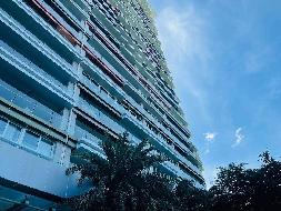 海南省三亚市河东区鹿回头半岛云邸1幢1单元12层1202号(二次挂牌)(国资监测编号GR2022NM1002609-2)