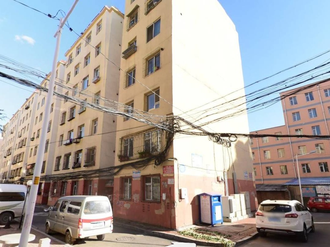 吉林市昌邑区莲花小区3号楼3单元6楼住宅
