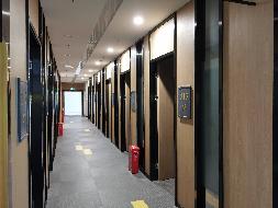 南京市建邺区江东中路209号101室二楼公开招租