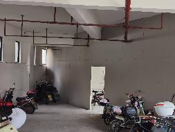 郴州市国庆南路华圣佳苑1栋3处门面出租
